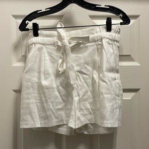 Express Shortie High Rise Shorts (M-White)